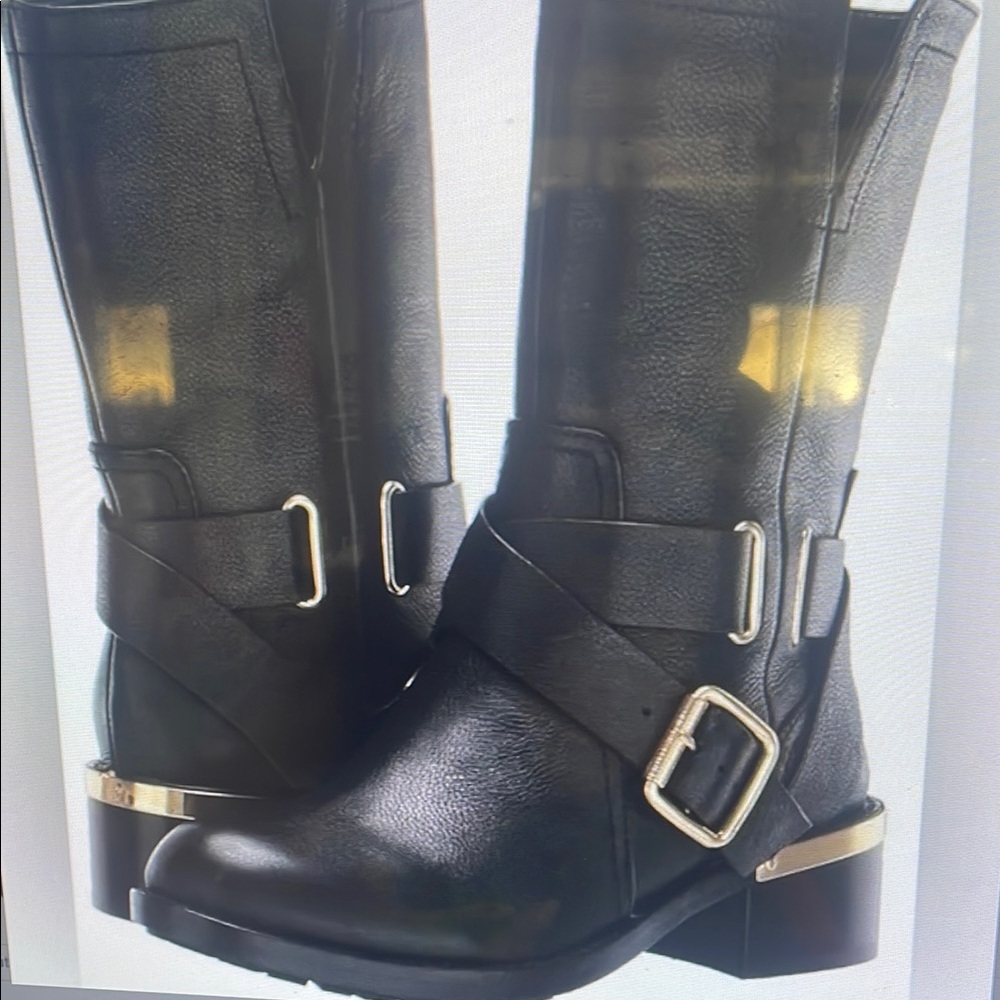 Black Heeled Boots